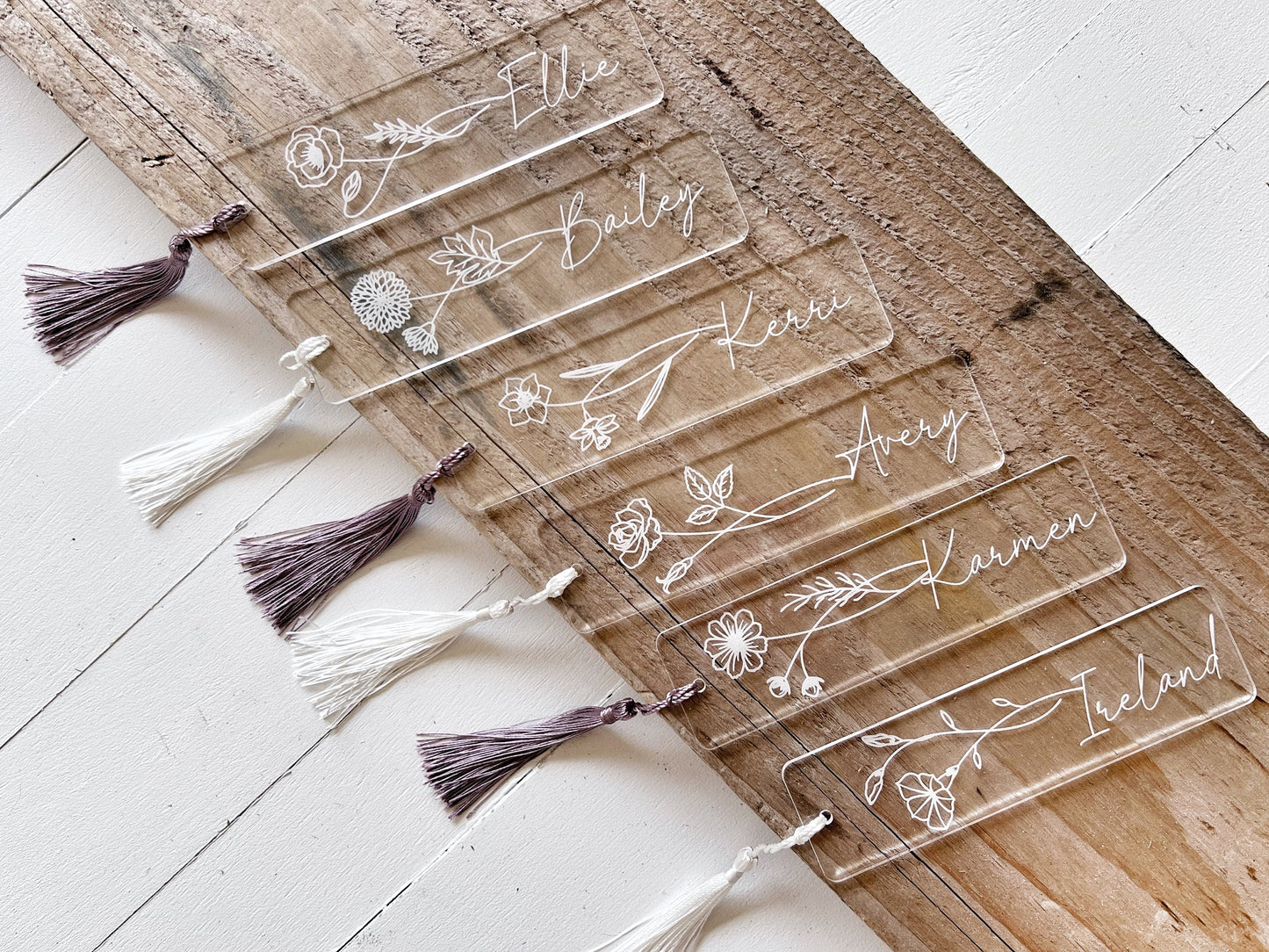 Birth Flower Bookmark, Custom Name Birth Month Gift, Aesthetic Floral Acrylic Bookmark with Tassel, Gift for Book Club or Book Buddy