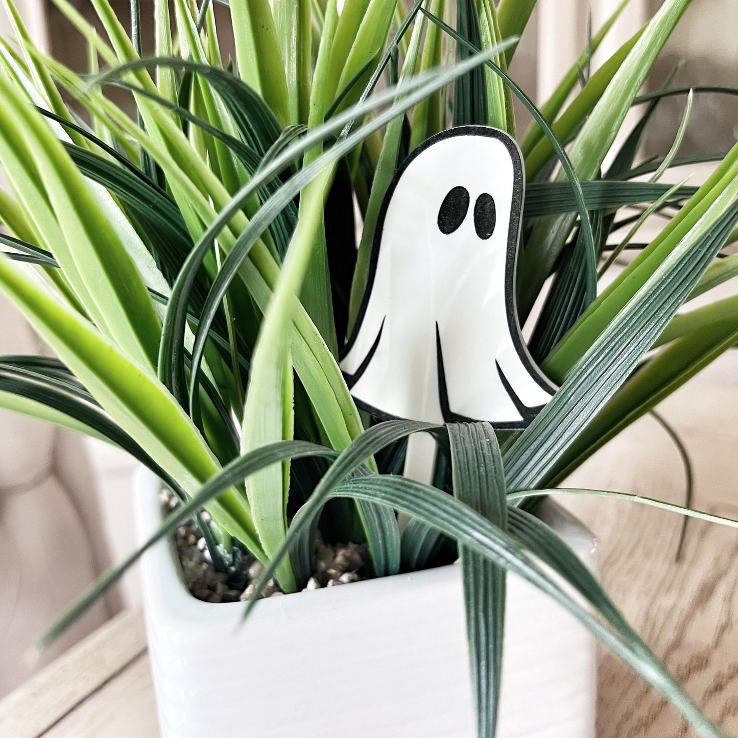 Ghost Plant Stake - Spooky Cute Halloween Decor for House Plants